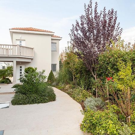 Luxury Apartments Vila Carissa Malinska Exterior photo