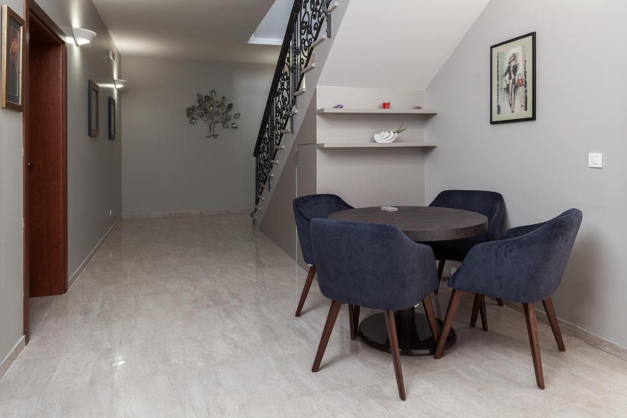 Luxury Apartments Vila Carissa Malinska Exterior photo